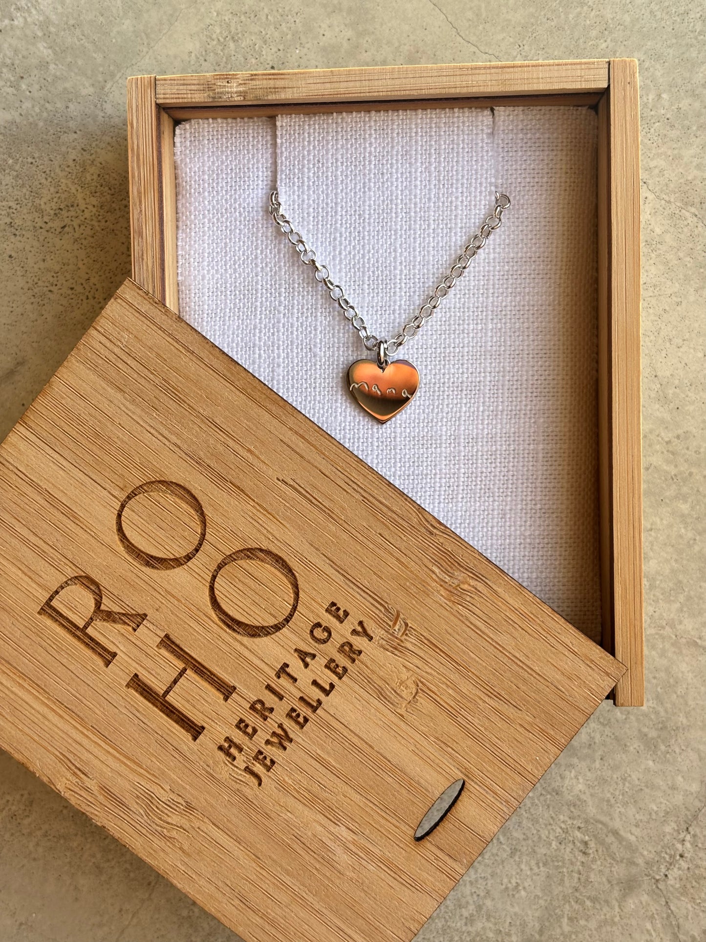 Mama Love Heart Keepsake Bracelet